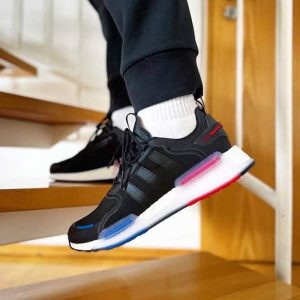 کتونی رانینگ آدیداس ان ام دی مشکی Adidas NMD V3 Black