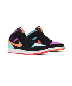 کتانی نایک زنانه مدل Air Jordan 1 Mid Gs