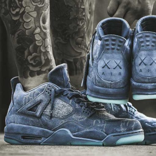 کتونی مردانه نایک ایرجردن 4 مدل Air Jordan 4 Retro Kaws