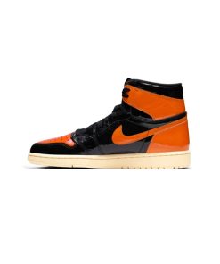 کتونی نایک ایرجردن 1 نارنجی مشکی Air Jordan 1 Black Orange Patent