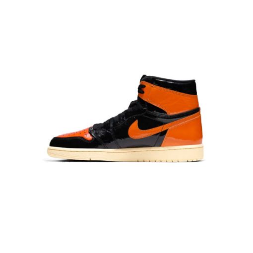 کتونی نایک ایرجردن 1 نارنجی مشکی Air Jordan 1 Black Orange Patent