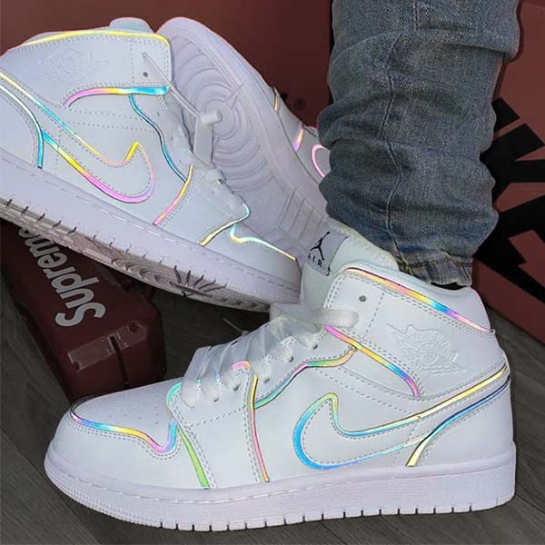 کفش ساقدار نایک ایر جردن 1 مدل Air Jordan 1 Mid SE Reflective Borders