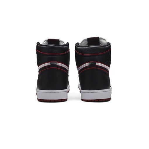 کتونی نایک ایرجردن 1 مشکی سفید قرمز Air Jordan 1 Retro High OG Bloodline