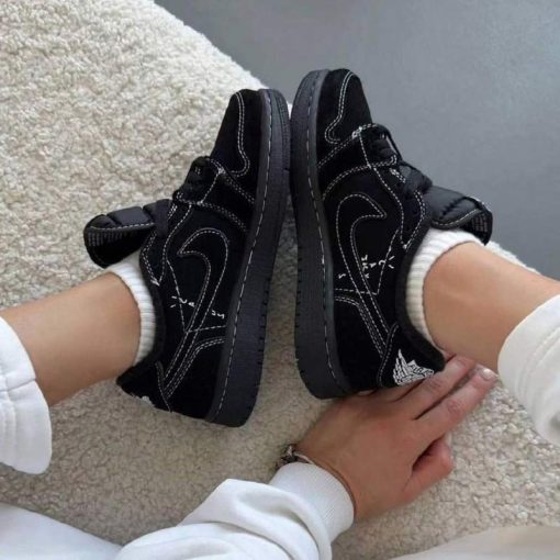 کفش نایک ایرجردن تراویس اسکات مشکی Nike Air Jordan 1 Low Travis Scott Black Phantom