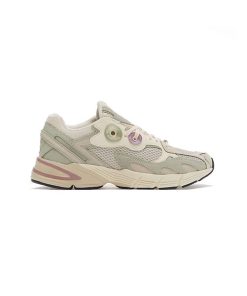کفش پیاده روی آدیداس استیر کرم بژ Adidas Astir Wonder White Bliss