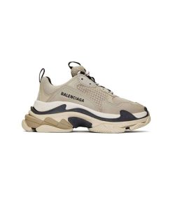 کفش بالنسیاگا تریپل اس کرمی Balenciaga Triple s