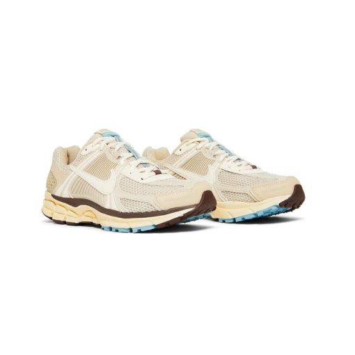 کتونی رانینگ نایک وومرو 5 کرم آبی Nike Air Zoom Vomero 5 Oatmeal