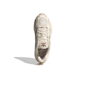کفش پیاده روی آدیداس استیر کرم بژ قهوه ای Adidas Astir Beige