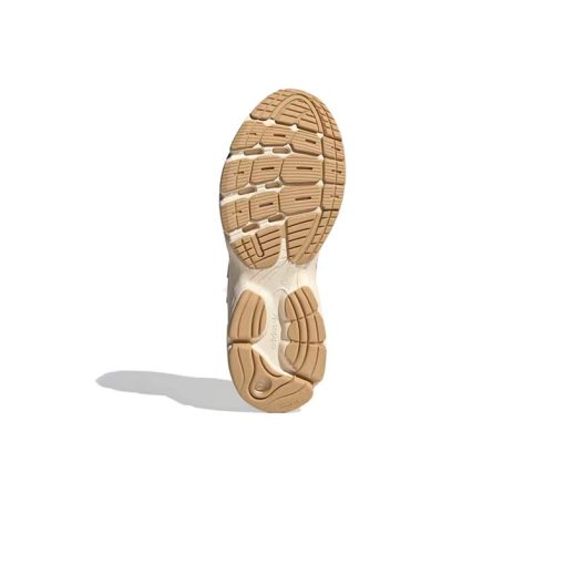 کفش پیاده روی آدیداس استیر کرم بژ قهوه ای Adidas Astir Beige