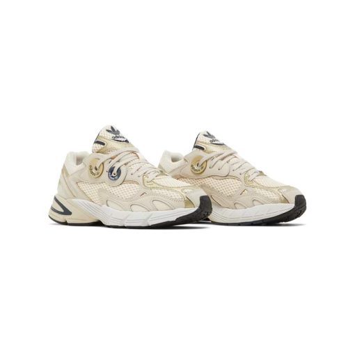 کفش پیاده روی آدیداس استیر طلایی زیتونی Adidas Astir orbit green wonder white