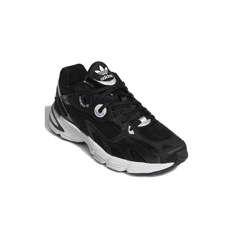 کفش پیاده روی آدیداس استیر مشکی سفید Adidas Astir Black and White