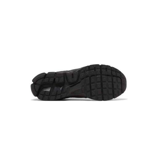 کتونی رانینگ نایک وومرو 5 تمام مشکی Nike Air Zoom Vomero 5 Triple Black