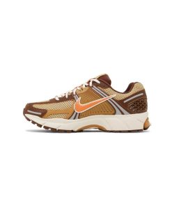 کتونی رانینگ نایک وومرو 5 قهوه ای نارنجی Nike Air Zoom Vomero 5 Wheat Grass