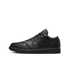 کفش نایک ایرجردن 1 ساق کوتاه فول مشکی Nike Air Jordan 1 Low Triple Black