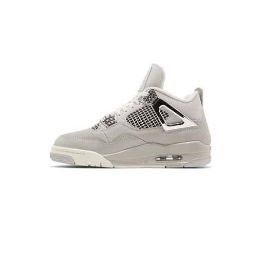 کفش نایک ایرجردن 4 طوسی نقره ای Nike Air Jordan 4 Retro Frozen Moments