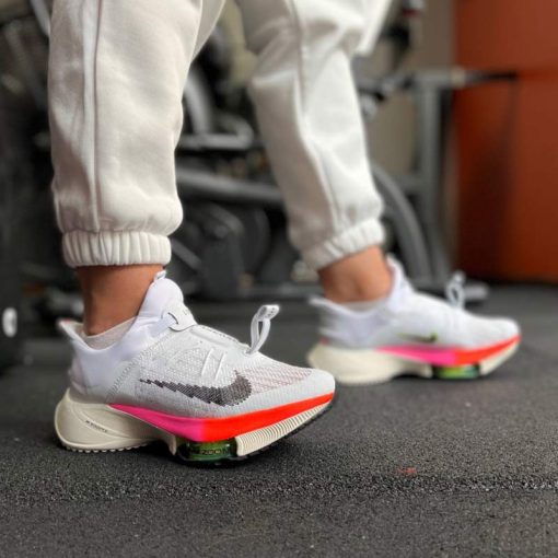 کتونى نایک ایرزوم تمپو سفید صورتی Nike Air Zoom Tempo Next Flyese White Pink Rawdacious