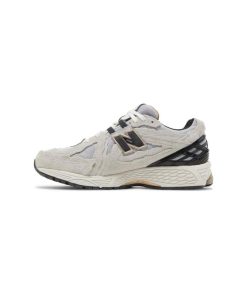 کتونی رانینگ نیوبالانس 1906D سفید کرم مشکی  New Balance 1906D Protection Pack Reflection