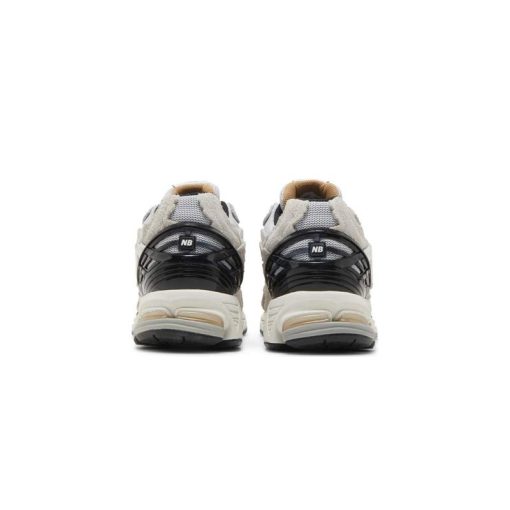 کتونی رانینگ نیوبالانس 1906D سفید کرم مشکی New Balance 1906D Protection Pack Reflection