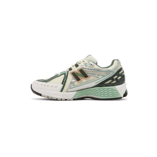 کتونی رانینگ نیوبالانس 1906R سفید سبز New Balance 1906R Aimé Leon Dore Green