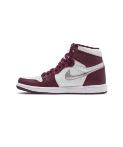 کتونی نایک ایرجردن 1 زرشکی نقره ای  Nike Air Jordan 1 Retro High OG Bordeaux
