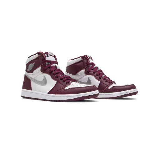 کتونی نایک ایرجردن 1 زرشکی نقره ای Nike Air Jordan 1 Retro High OG Bordeaux