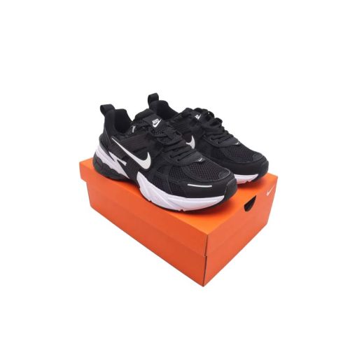 کتونی نایک راننیگ وی2کا مشکی سفید Nike V2K Run Black White