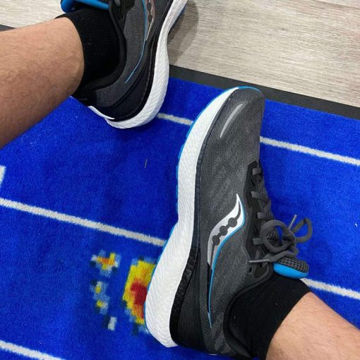 کتانی رانینگ ساکونی طوسی سفید آبی Saucony Triumph 19 Gray White Blue