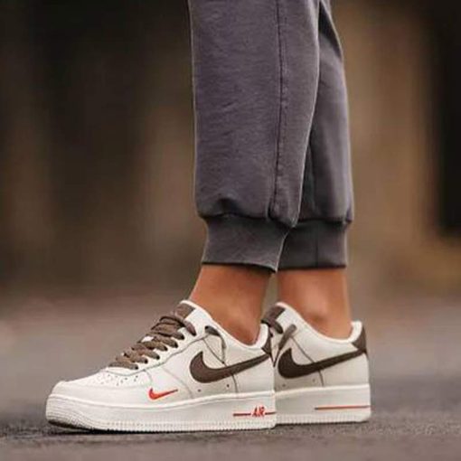 کتونی نایک ایرفورس 1 کرم قهوه ای Nike Air Force 1 Yohood Rice White