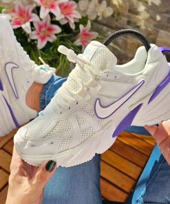 کتونی نایک راننیگ وی2کا سفید بنفش Nike V2K Run White Purple