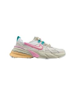 کتونی نایک راننیگ وی2کا کرم صورتی Nike V2K Run Beige Pink