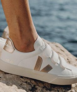 کفش کژوال وجا رسیف چسبی سفید رزگلد Veja Recife Chromefree Leather White Platine