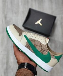 نایک ایرجردن 1 تراویس اسکات کرم سبز گوچی Nike Air Jordan 1 Low Travis Scott Gucci