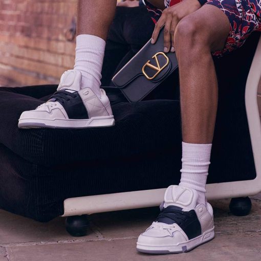 کتونی ولنتینو گاراوانی سفید مشکی Valentino Garavani Open Skate White Black
