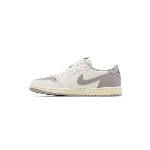 کفش نایک ایرجردن 1 ساق کوتاه سفید خاکستری Nike Air Jordan 1 Low OG Atmosphere Gray
