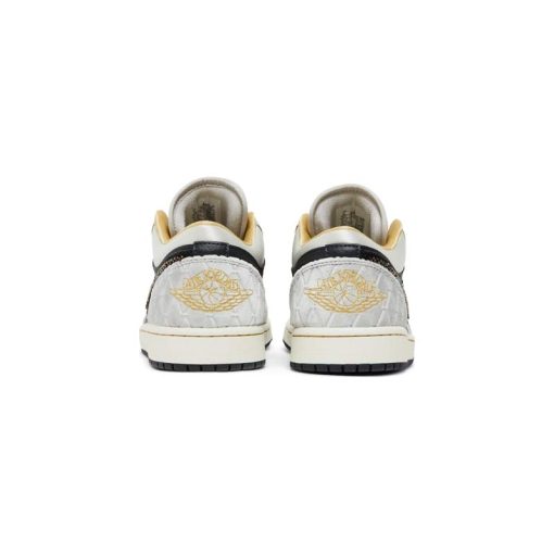 کفش نایک ایرجردن 1 ساق کوتاه کرم مشکی زرد Nike Air Jordan 1 Low SE Beaded Swoosh