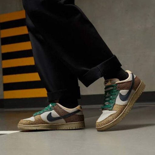 کفش کژوال نایک اس بی دانک کرم قهوه ای زرد Nike Sb Dunk Low Golden Moss
