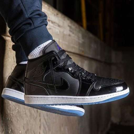 کفش نایک ایرجردن 1 ساق بلند مشکی ورنی Nike Air Jordan 1 Retro Mid Space Jam