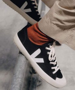 کفش کژوال وجا نوا مشکی ساق کوتاه Veja Nova Low Black