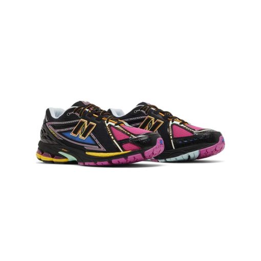 کتونی رانینگ نیوبالانس 1906R مشکی صورتی New Balance 1906R Neon Nights - Image 5