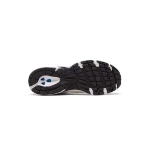کتونی نیوبالانس 530 طوسی کرم New Balance 530 Grey Matter