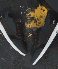 نایک ایرجردن 1 تراویس اسکات مشکی قهوه ای Nike Air Jordan 1 Low Travis Scott Utopia