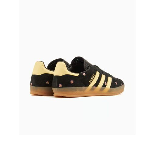 کفش آدیداس گزل مشکی زرد گل دار Adidas Gazelle Indoor Black Yellow Floral