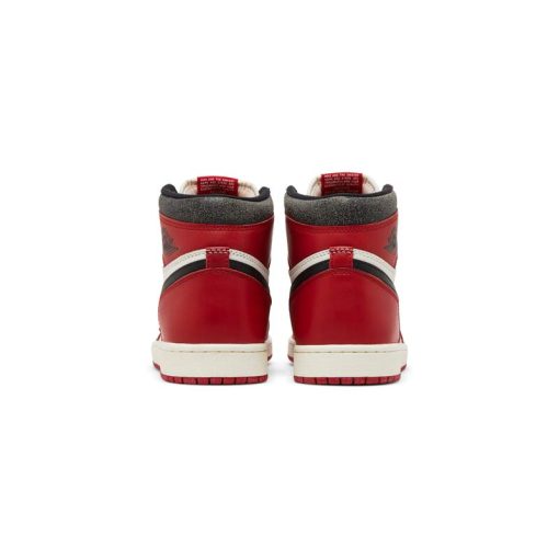 کتونی نایک ایرجردن 1 ساقدار شیکاگو قرمز مشکی Nike Air Jordan 1 High Chicago Lost & Found