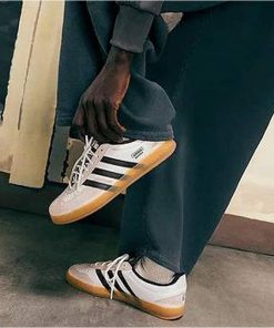 کتونى آدیداس گزل بدبانى ایندور سفید مشکی Adidas x Bad Bunny Gazelle Indoor White/Black/Gum