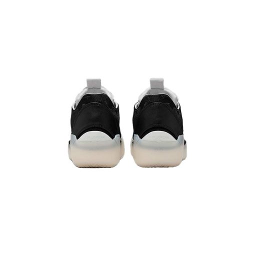 کفش نایک ایرجردن 39 سفید مشکی Nike Air Jordan 39 Barons