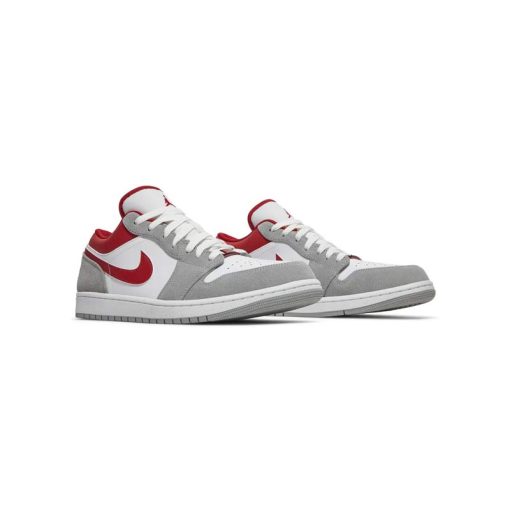 کتونی نایک ایرجردن 1 ساق کوتاه سفید کرم قرمز Nike Air Jordan 1 Low Light Smoke Grey Gym Red