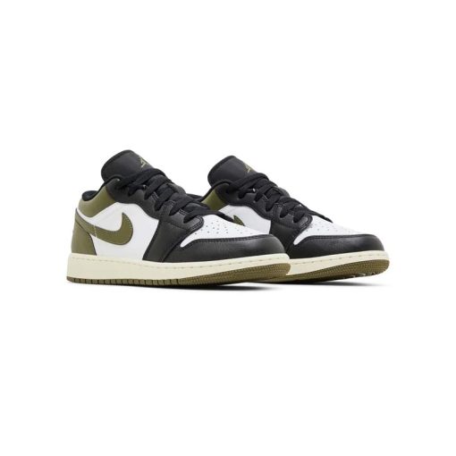 کتونی نایک ایرجردن 1 ساق کوتاه مشکی سفید زیتونی Nike Air Jordan 1 Low Black Toe Medium Olive