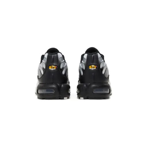 کتونی نایک ایرمکس تی ان پلاس مشکی طوسی Nike Air Max Plus Tn Black Metallic Silver