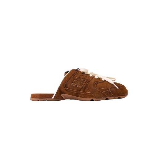 اسلیپر نیو بالانس میو میو ۵٣٠ قهوه ایNew Balance X Miu Miu 530 SL Mules brown