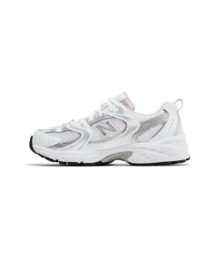 کتونی نیوبالانس 530 سفید صورتی نقره ای New Balance 530 Big Kid White Mid Century Pink